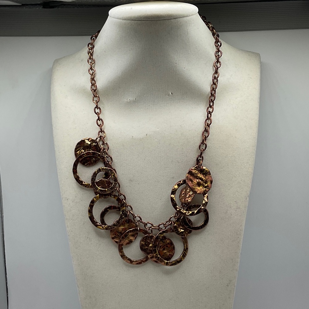 Elegant Brown Circle Necklace